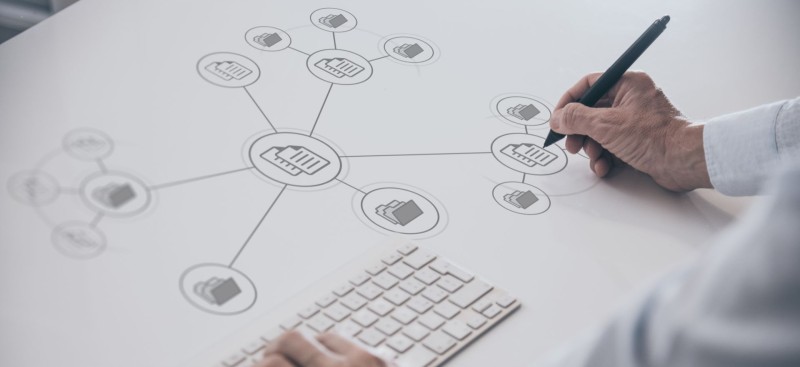 The Central Role of Experts in AI-Enhanced Toxicology